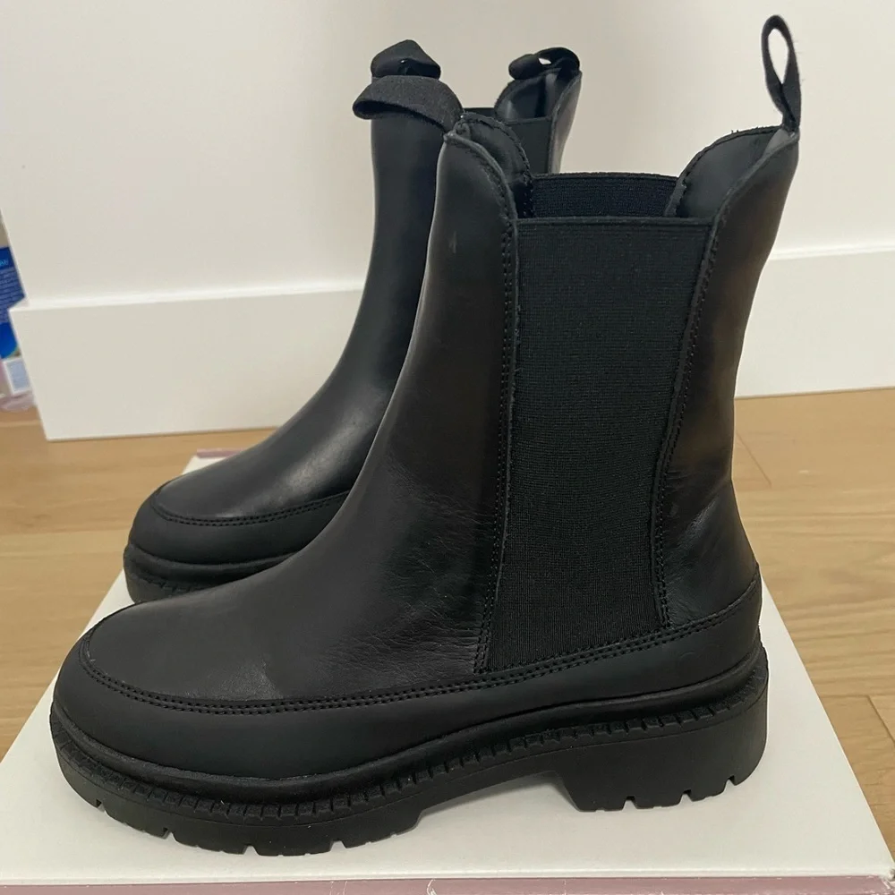 Calia by Carrie Underwood Black Chelsea “Peyton” Boot size 7 - Picture 8 of 11